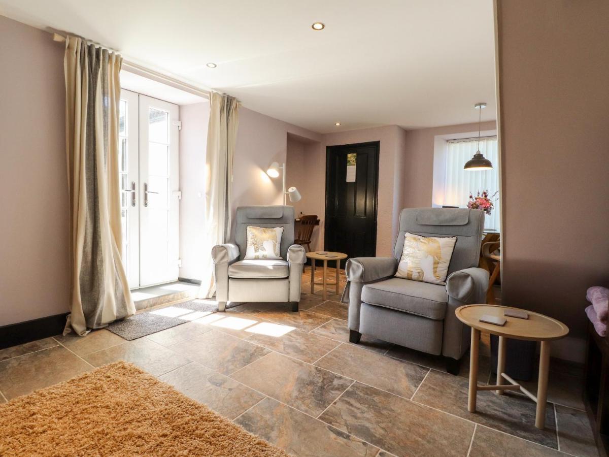 Morawel Fach Villa Newport  Exteriör bild